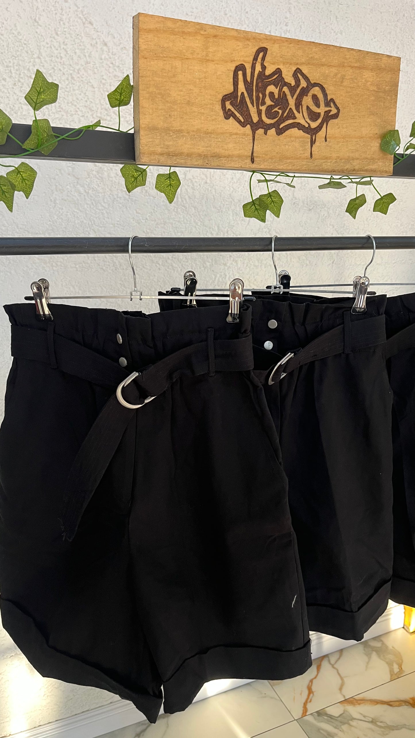 đź–¤ Bermuda Black Chic