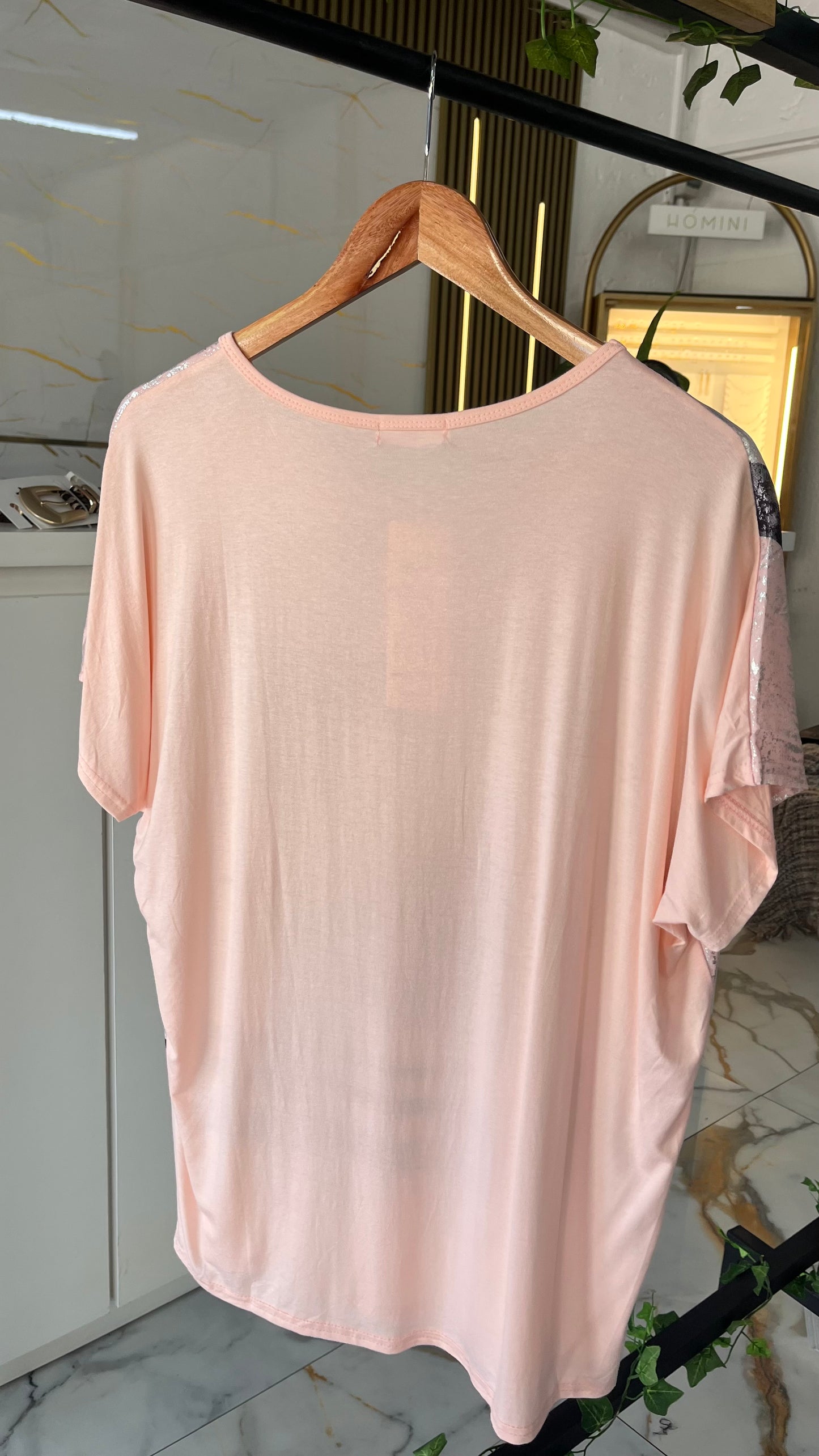 Blusa Satinada “Lumière Flow”
