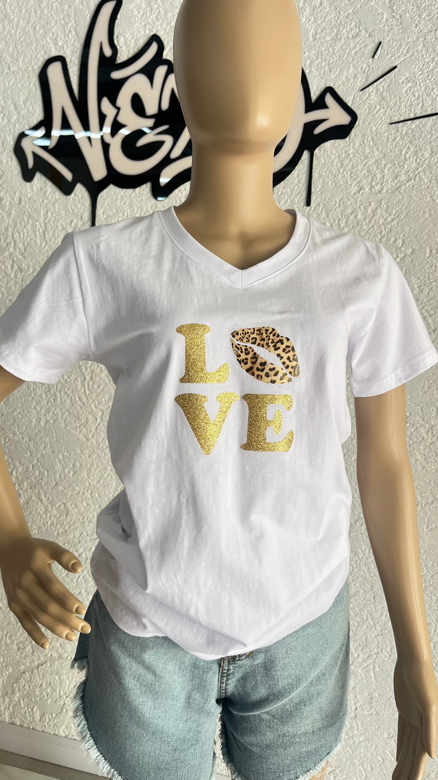 Remera “Golden Love” Nexo