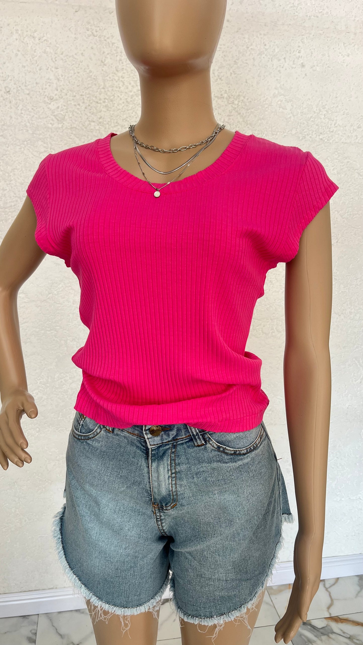 💗 Remera Morley “Fuchsia Fit”
