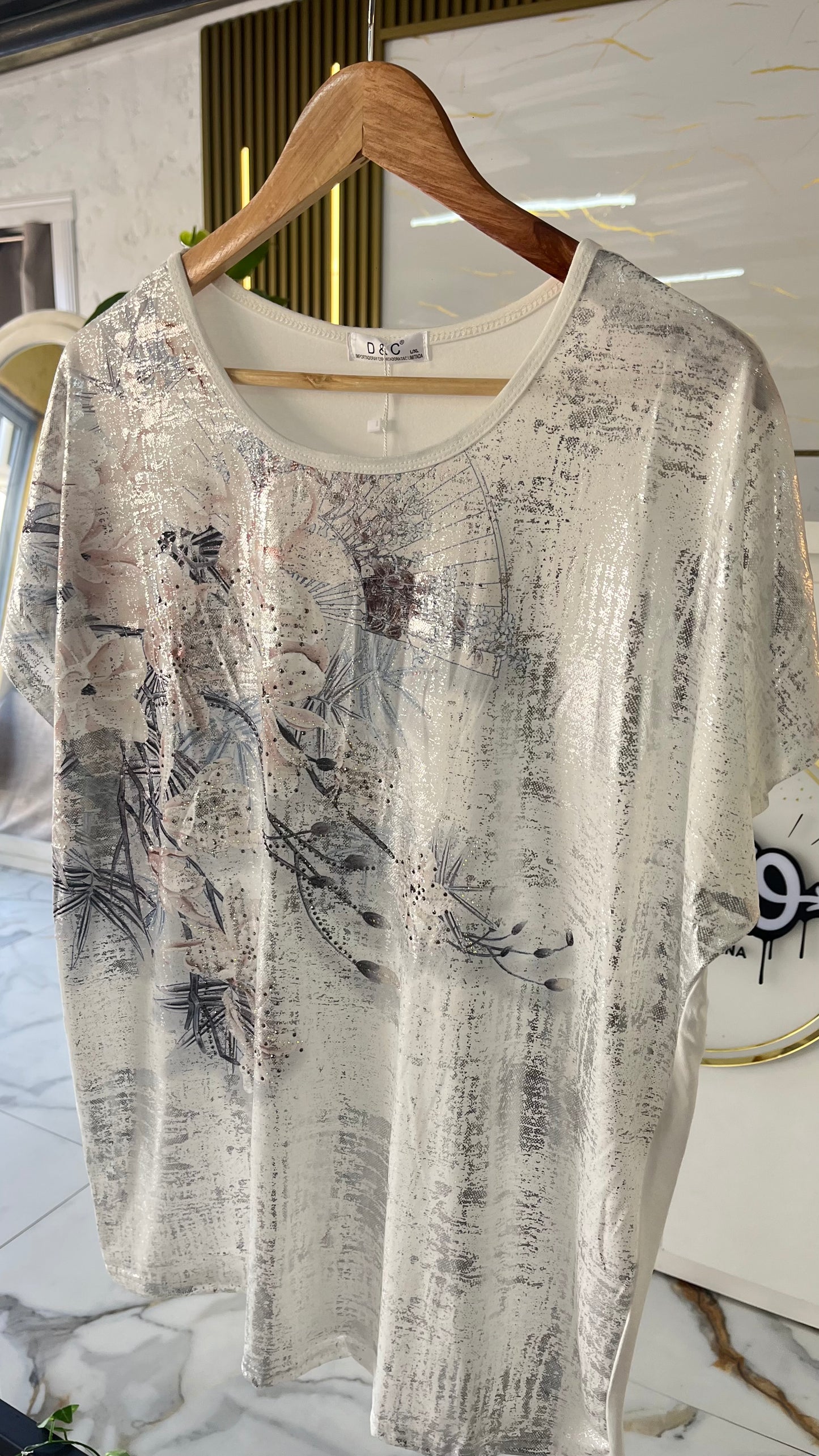 Blusa Satinada “Lumière Flow”