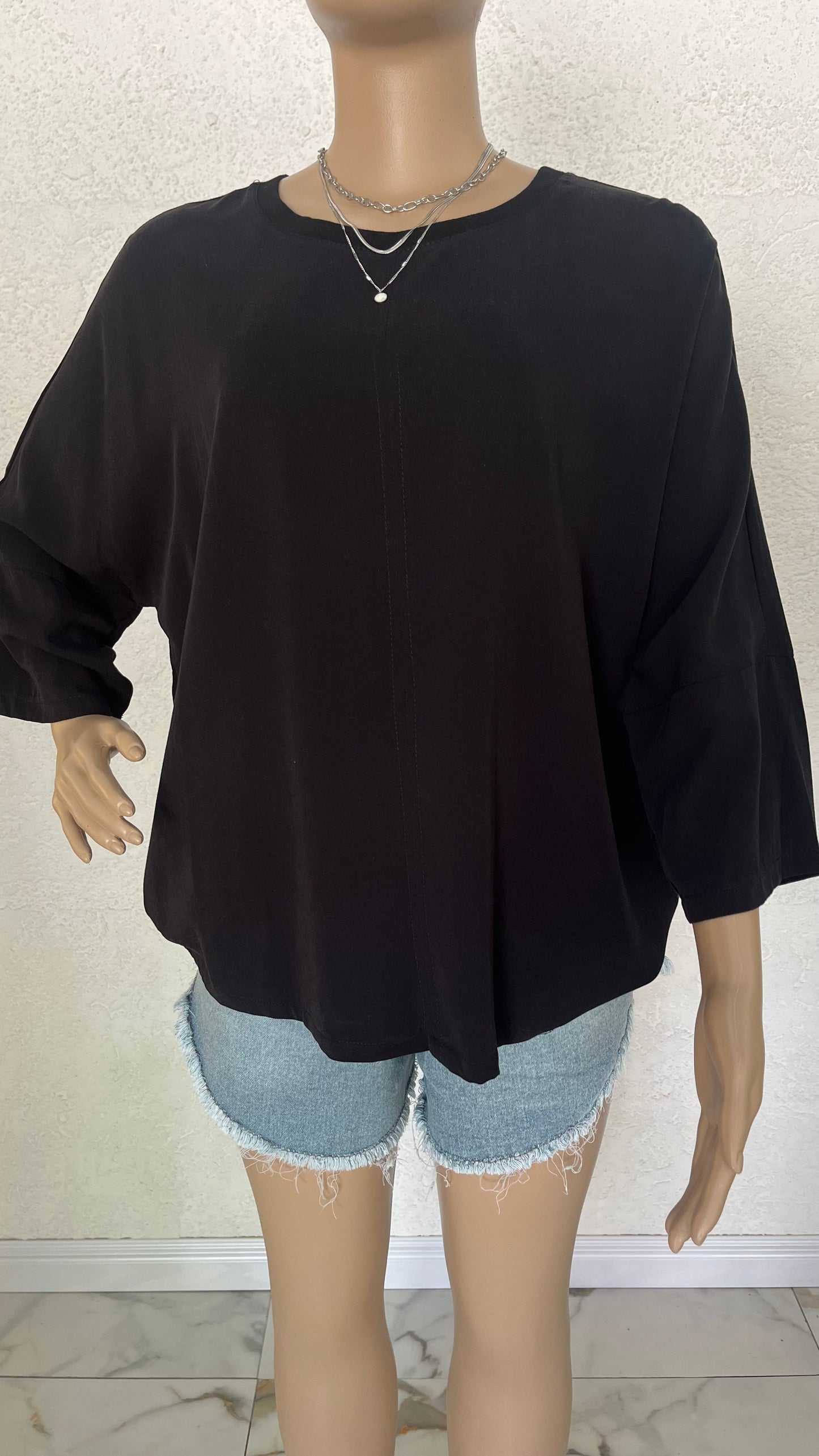 🖤 Blusa Oversize Black Flow