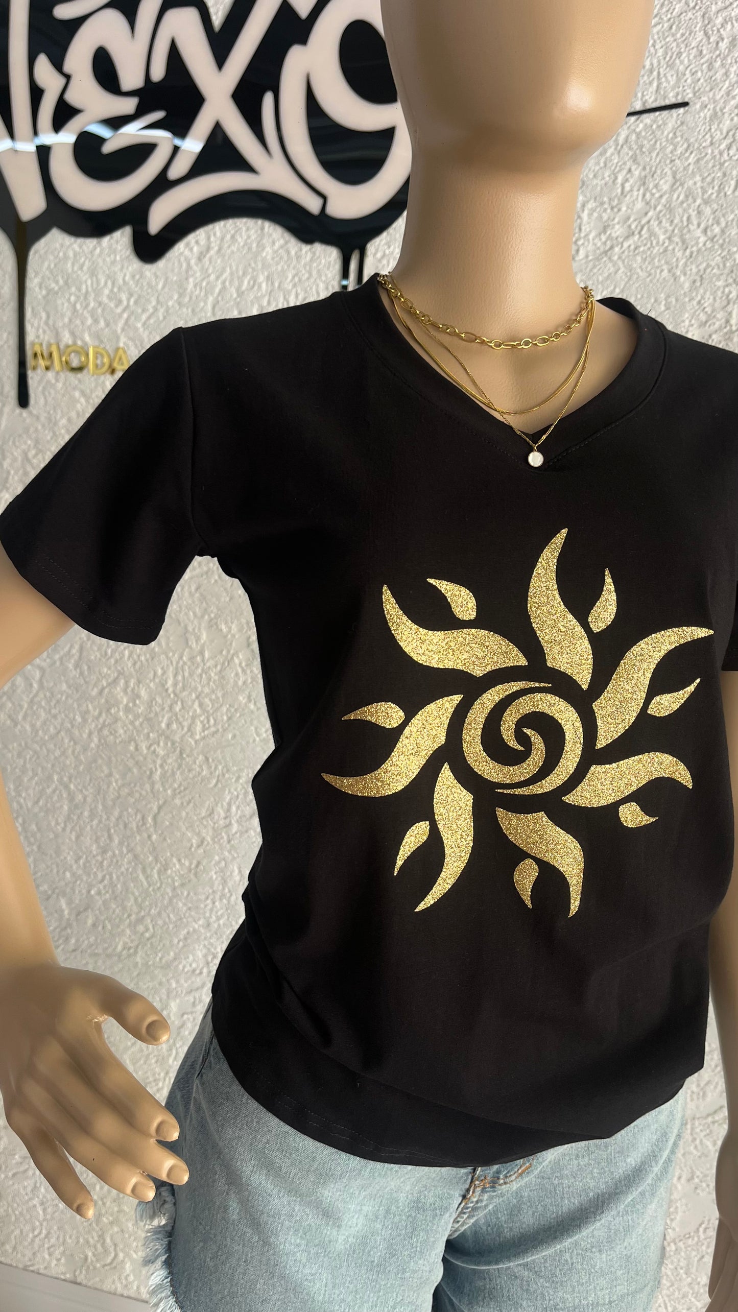 Remera “Nirvana black” Nexo