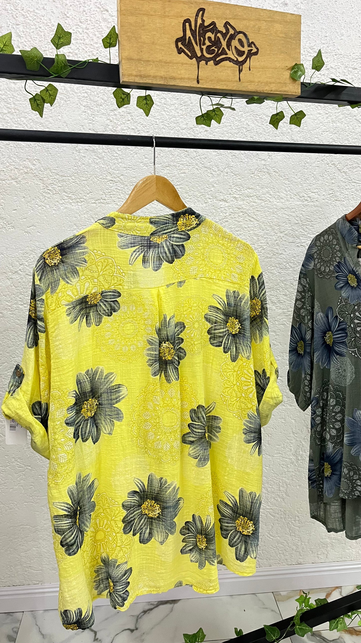 🌼 Camisa FLORA MANDALA