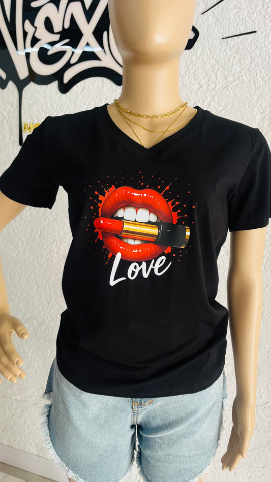 Remera “Vibrant lips” Nexo