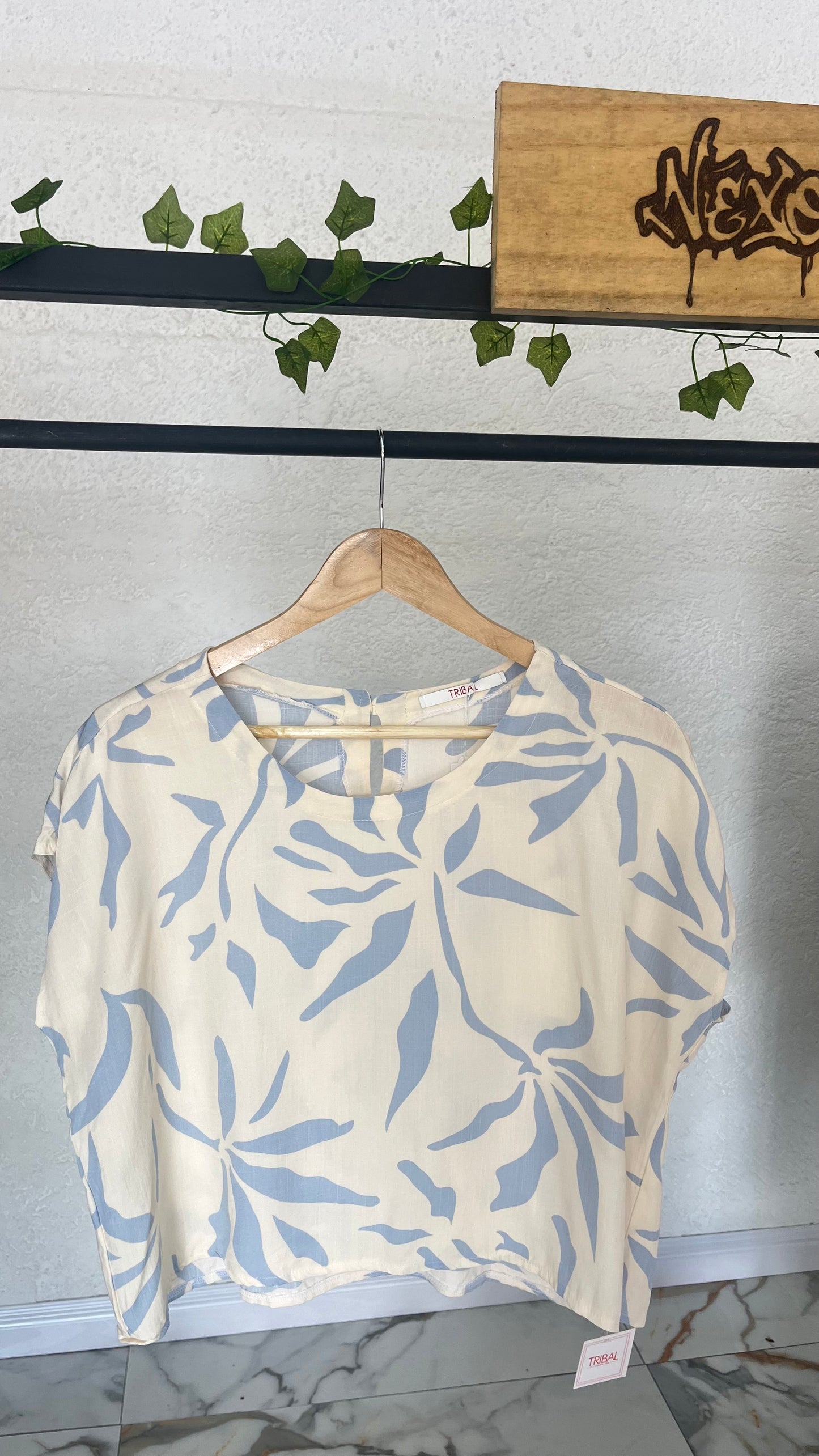 🌿 Blusa Brisa Botánica – Edición Dual