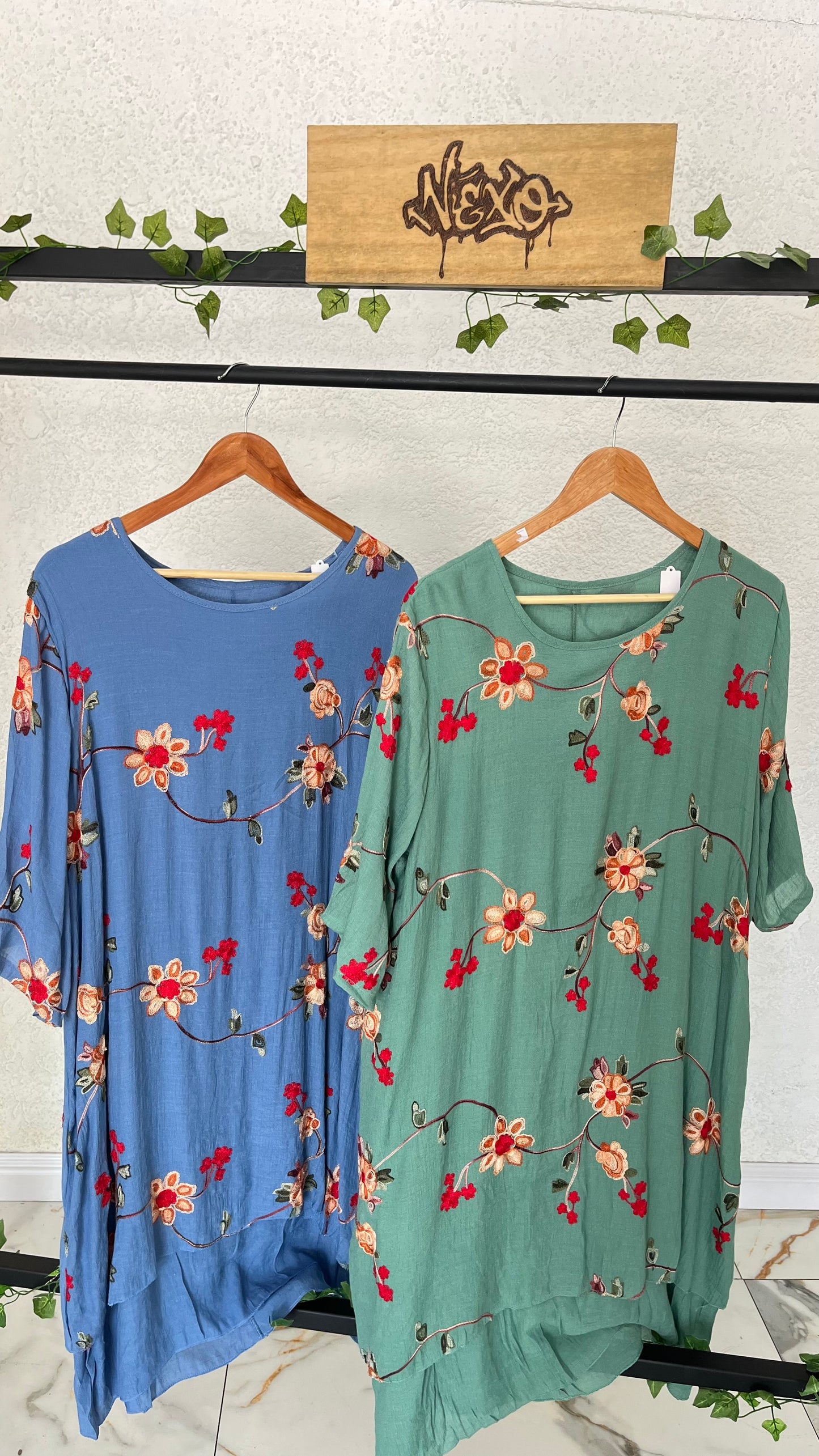 🌸 Vestido Bordado Floral NEXO
