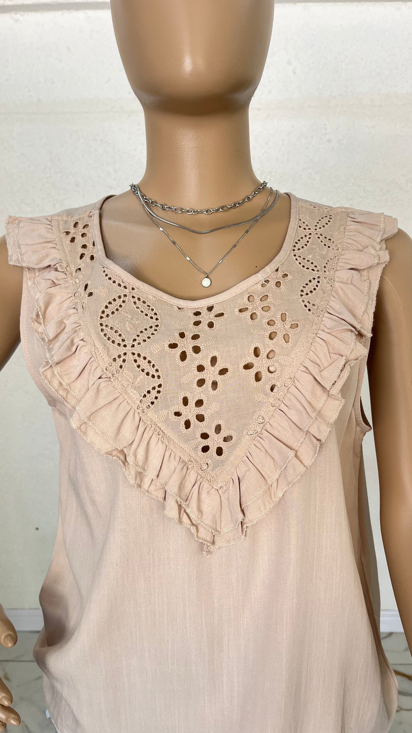 ✨ Blusa ALMA BORDADA