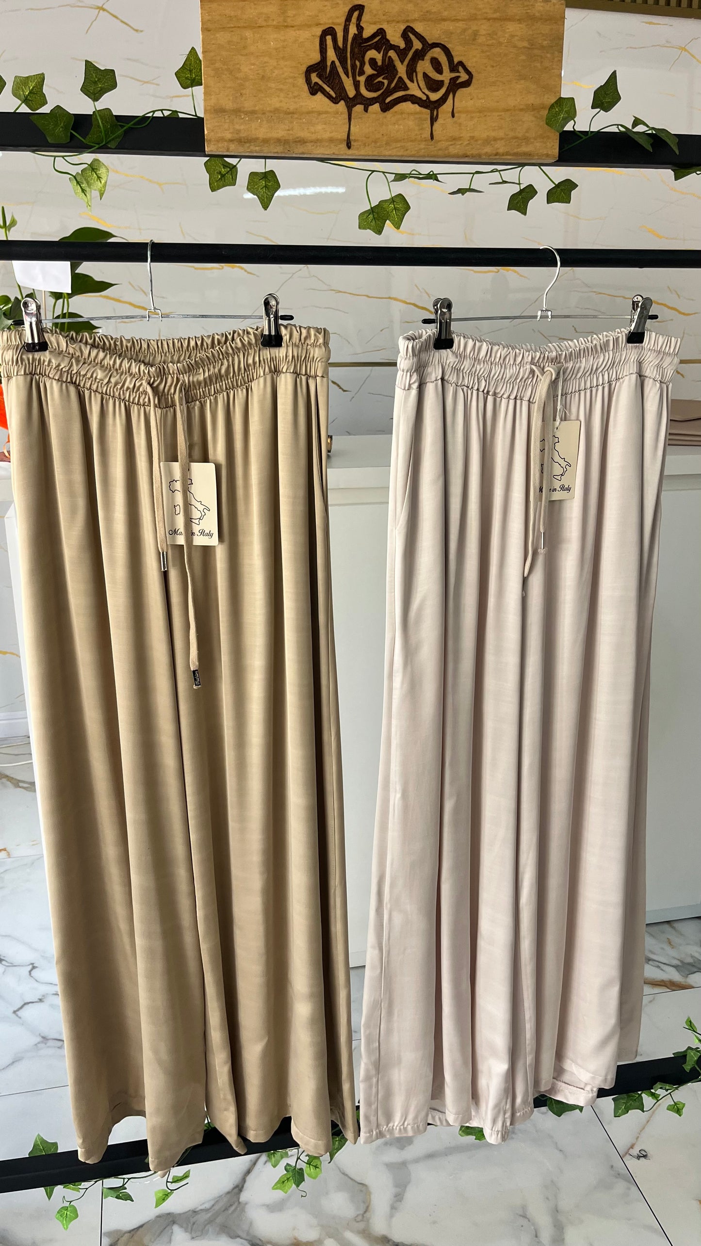 Pantalón satinado “Saint Éclat”