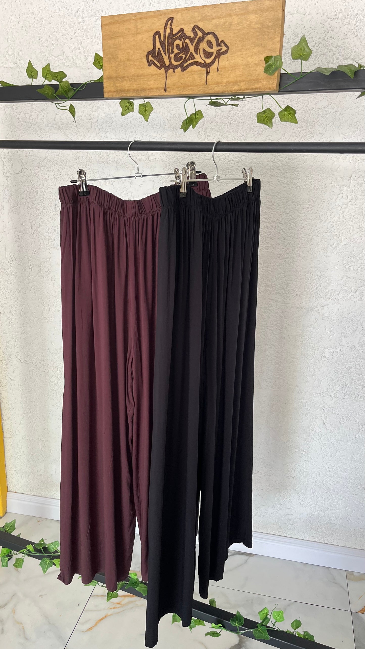 Pantalón “Noche & Vino”