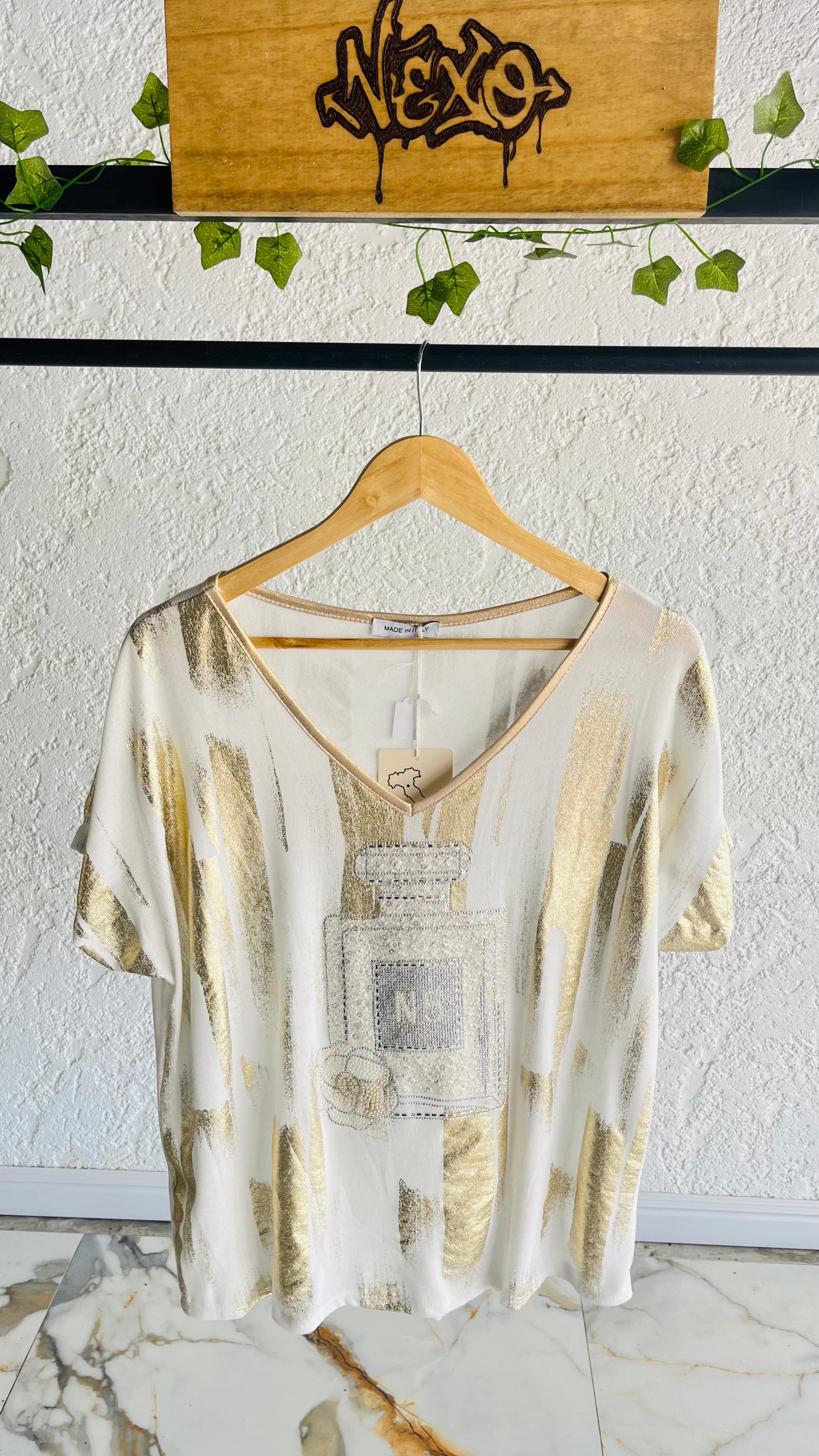 “Vela Satin”