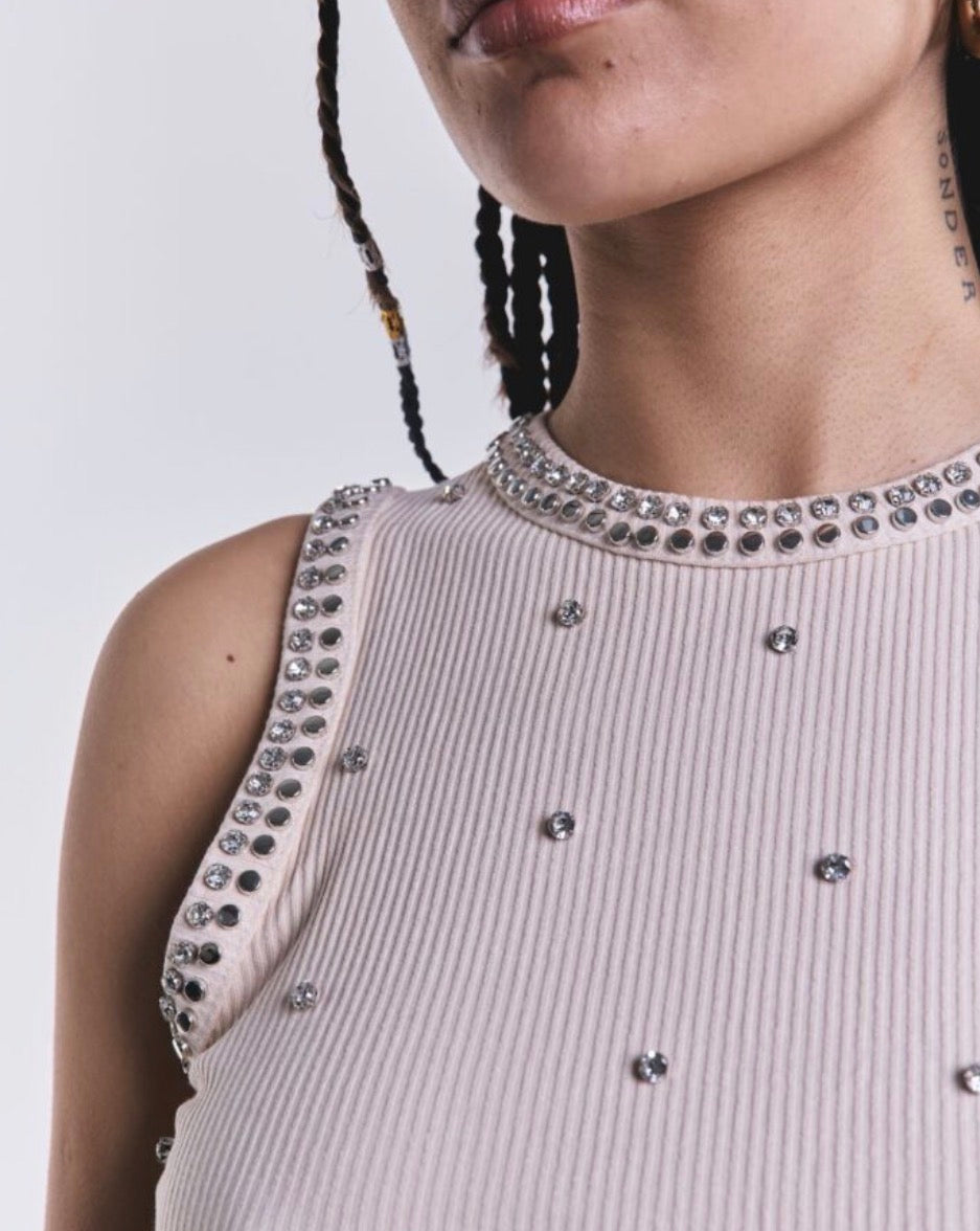 Musculosa Dripp tachas