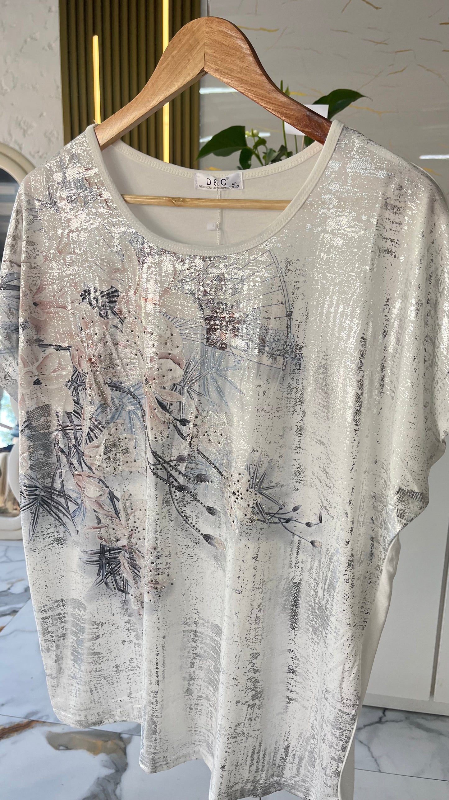 Blusa Satinada “Lumière Flow”