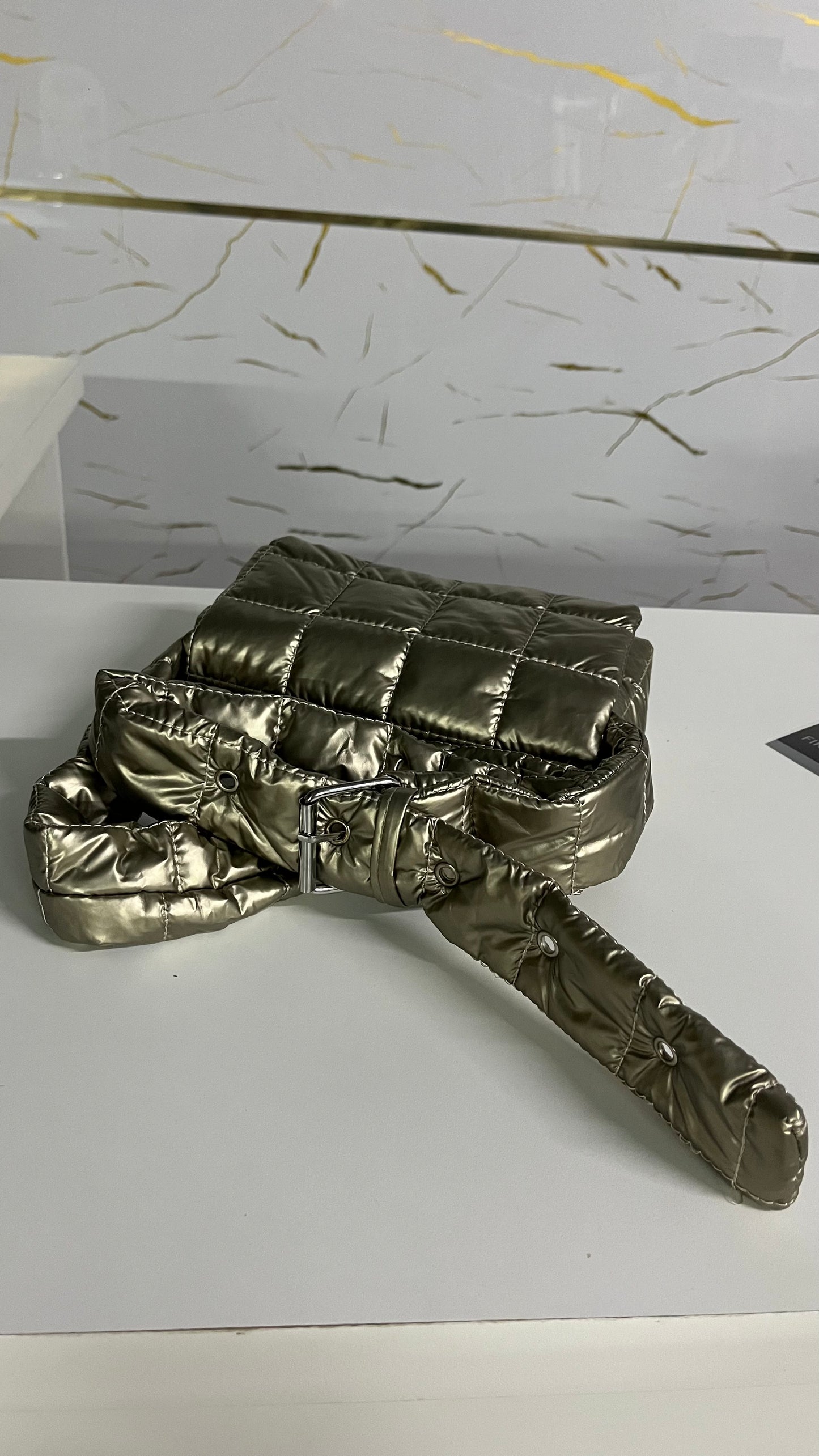 Cartera “Luna Quilted Chic”