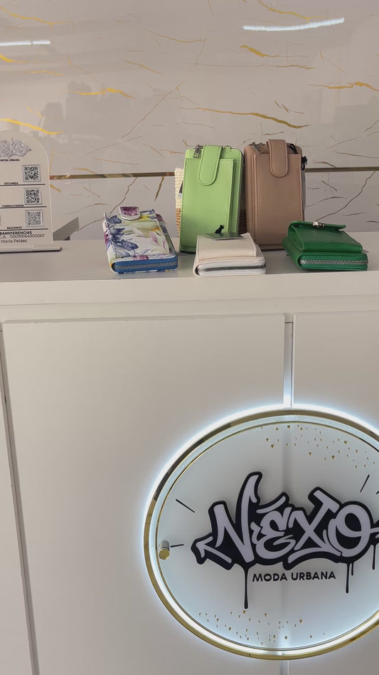 Monedero con Porta Celular y Correa Ajustable línea italiana Firenze